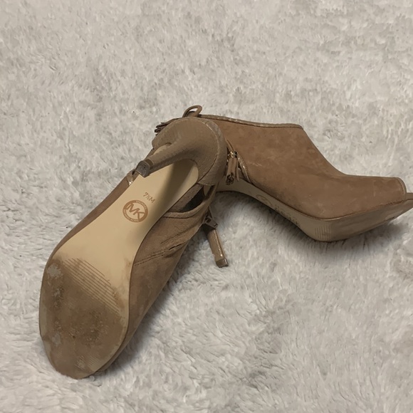 Michael MICHAEL KORS JENNINGS BOOTIES - Picture 6 of 8